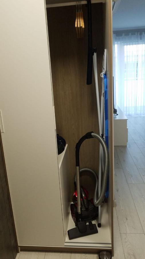 Private Apartment, Aircondition, Hd Tv Pl & De, Wifi, Garage, Fully Equipped, Near Beach Kołobrzeg Exteriör bild