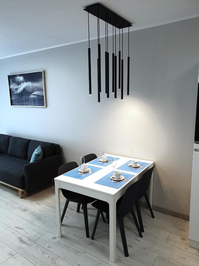 Private Apartment, Aircondition, Hd Tv Pl & De, Wifi, Garage, Fully Equipped, Near Beach Kołobrzeg Exteriör bild