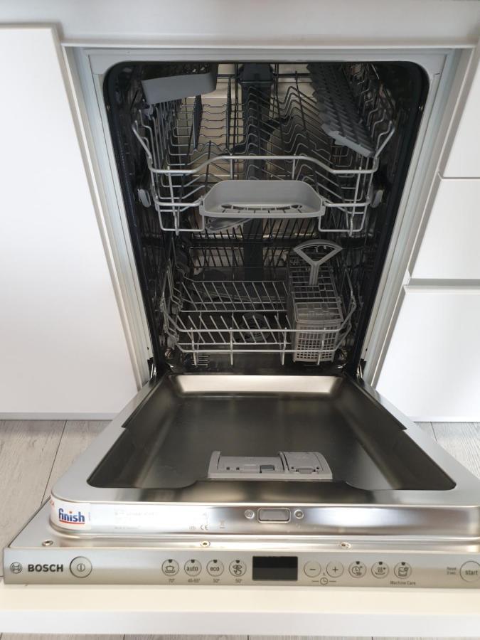 Private Apartment, Aircondition, Hd Tv Pl & De, Wifi, Garage, Fully Equipped, Near Beach Kołobrzeg Exteriör bild