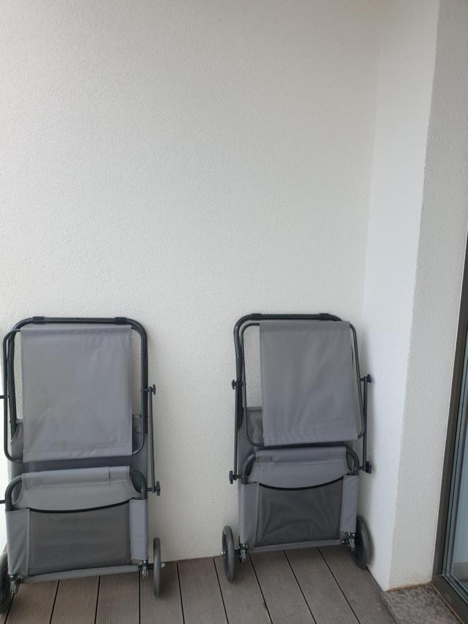 Private Apartment, Aircondition, Hd Tv Pl & De, Wifi, Garage, Fully Equipped, Near Beach Kołobrzeg Exteriör bild